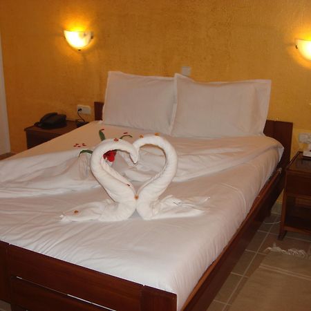 Le Grand Hotels Des Thermes Mezraia Luaran gambar