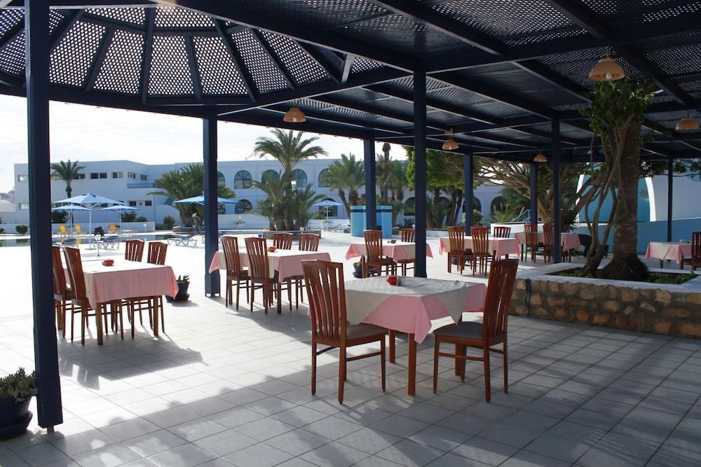 Le Grand Hotels Des Thermes Mezraia Luaran gambar