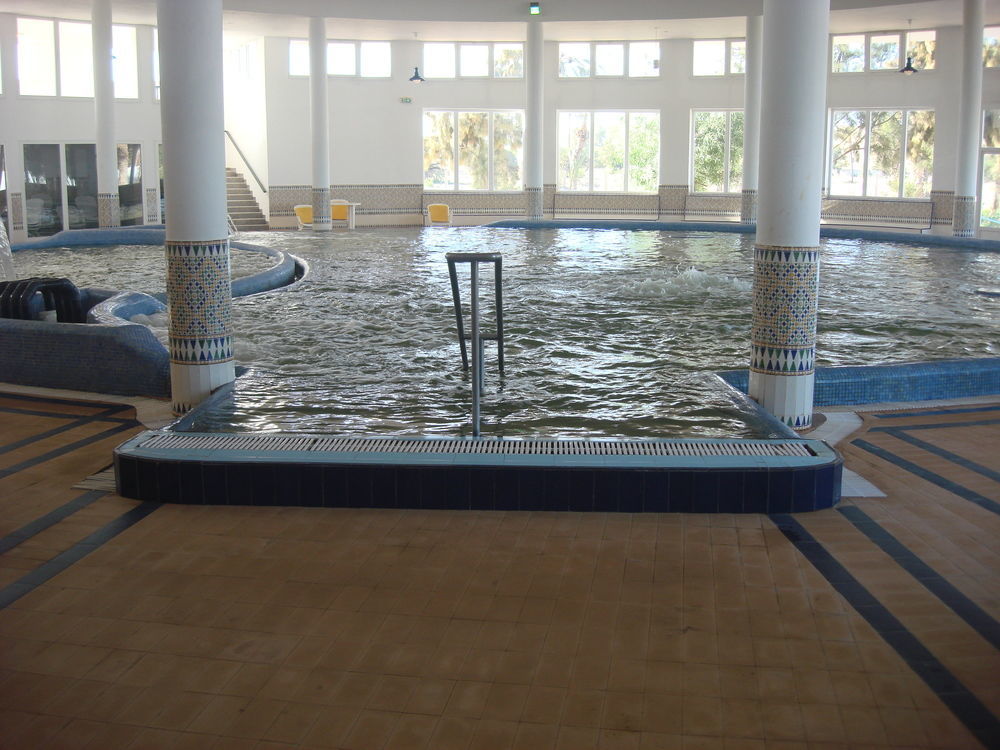 Le Grand Hotels Des Thermes Mezraia Luaran gambar